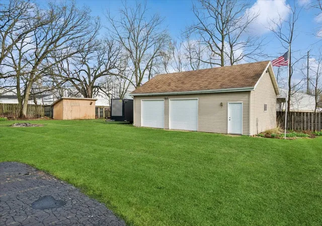 Homes for sale in Bristol, IL | 2 Division St, Bristol, IL 60512 | MLS# 12620104