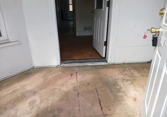 Photo 4 of Sale Pending at 7614 S Dante Ave, Chicago, IL 60619 | MLS# 12620219 | Listing updated on 2026-10-07