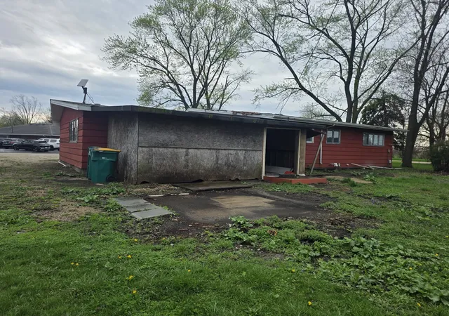 Photo 1 of Single family home for sale at 1423 Cleary Ave, Joliet, IL 60435 | MLS# 12620463 | Listing updated on 2026-05-29
