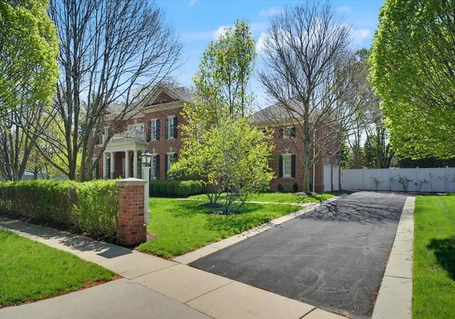 2nd image of 1203 Sussex Ct, Champaign, IL 61821 | MLS# 12620758