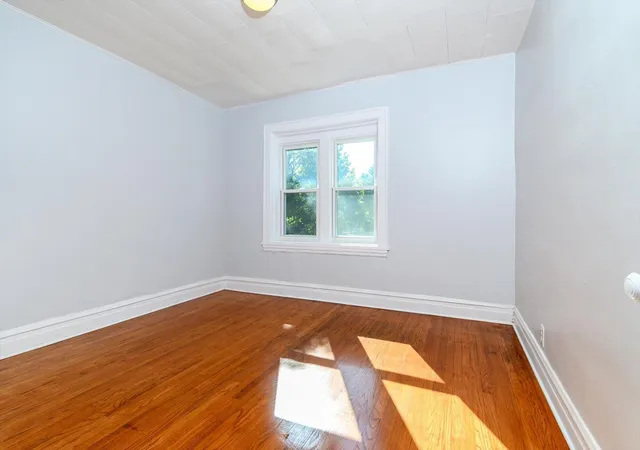 Photo 1 of Multi family home for sale at 646 W 35th Street, Chicago, IL 60616 | MLS# 12620829 | Listing updated on 2026-07-30
