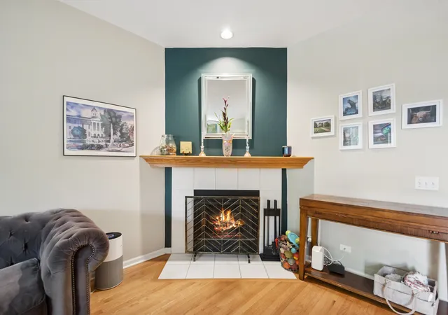 Homes for sale in Chicago, IL | 5317 S Drexel Ave, Chicago, IL 60615 | MLS# 12621089