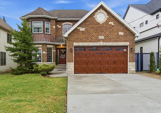Photo 1 of Single family home for sale at 395 S Scott St, Elmhurst, IL 60126 | MLS# 12621105 | Listing updated on 2026-09-01