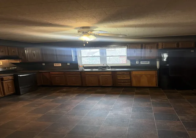 Photo 3 of Single family home for sale at 312 E 11th Street, Georgetown, IL 61846 | MLS# 12621118 | Listing updated on 2026-09-08
