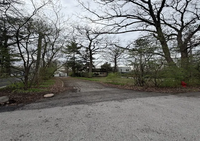 Photo 2 of Land for sale at 11407 Hiawatha Ln, Indian Head Park, IL 60525 | MLS# 12621294 | Listing updated on 2026-07-27