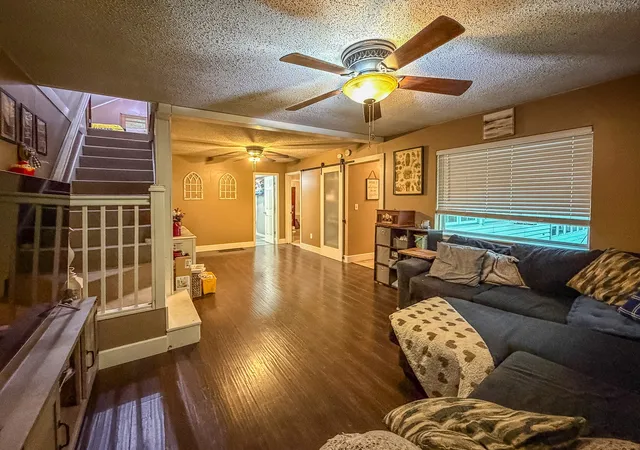 Photo 3 of Single family home for sale at 1020 N Walnut St, Monticello, IL 61856 | MLS# 12621320 | Listing updated on 2026-10-15