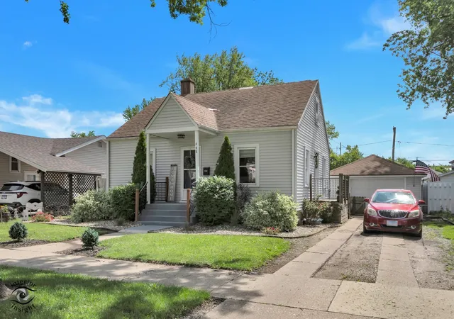 Homes for sale in Bradley, IL | 448 N Michigan Ave, Bradley, IL 60915 | MLS# 12621472