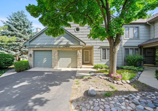 1st image of 1128 Bristlecone Ct #1128, Darien, IL 60561 | MLS# 12621518