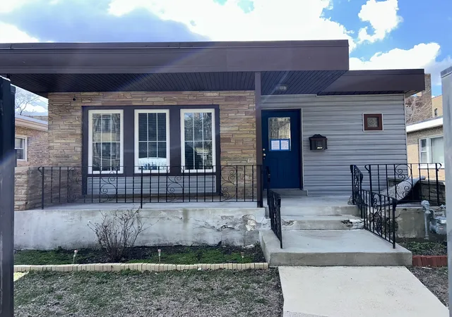 Homes for sale in Chicago, IL | 1757 E 71st Pl, Chicago, IL 60649 | MLS# 12622102