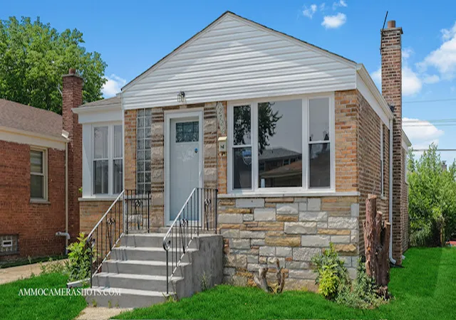 2nd image of (Undisclosed), Calumet Park, IL 60827 | MLS# 12622515