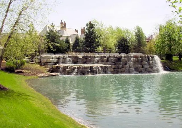 7th image of 22 Brooke Ln, South Barrington, IL 60010 | MLS# 12622624