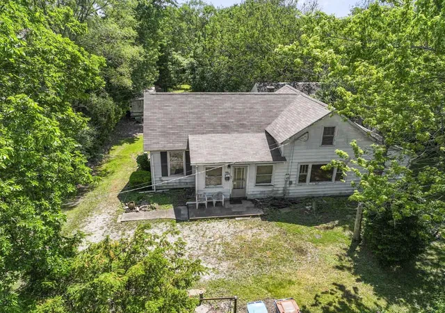1st image of 309 Landmeier Rd, Elk Grove Village, IL 60007 | MLS# 12622817