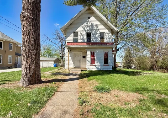 1st image of 1155 12th Ave, Moline, IL 61265 | MLS# 12622890