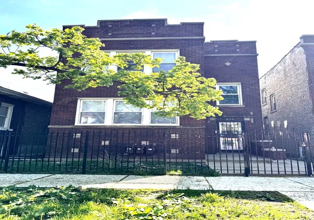 3rd image of 6113 S Sacramento Ave, Chicago, IL 60629 | MLS# 12622995