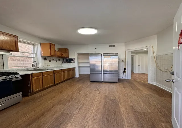 5th image of 6113 S Sacramento Ave, Chicago, IL 60629 | MLS# 12622995