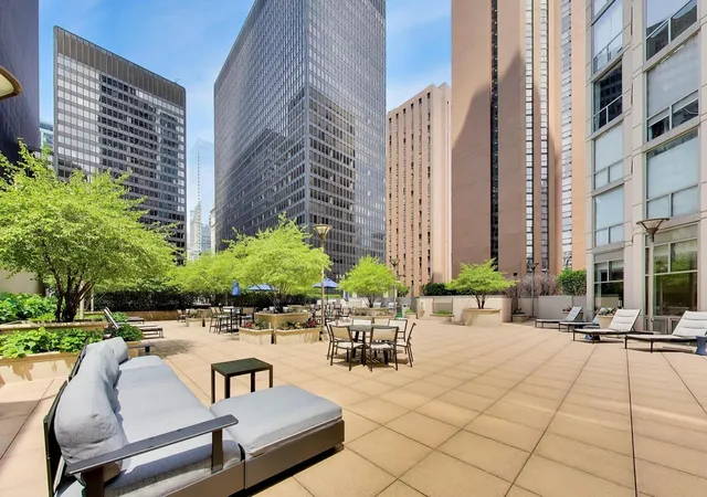 2nd image of 222 N Columbus Dr, Chicago, IL 60601