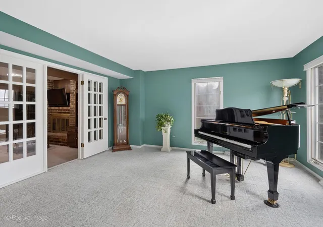 5th image of 11547 Burr Oak Ln, Burr Ridge, IL 60527 | MLS# 12623060
