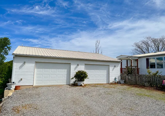 3rd image of 2025 Central Hill Rd, Grantsburg, IL 62943 | MLS# 12623119