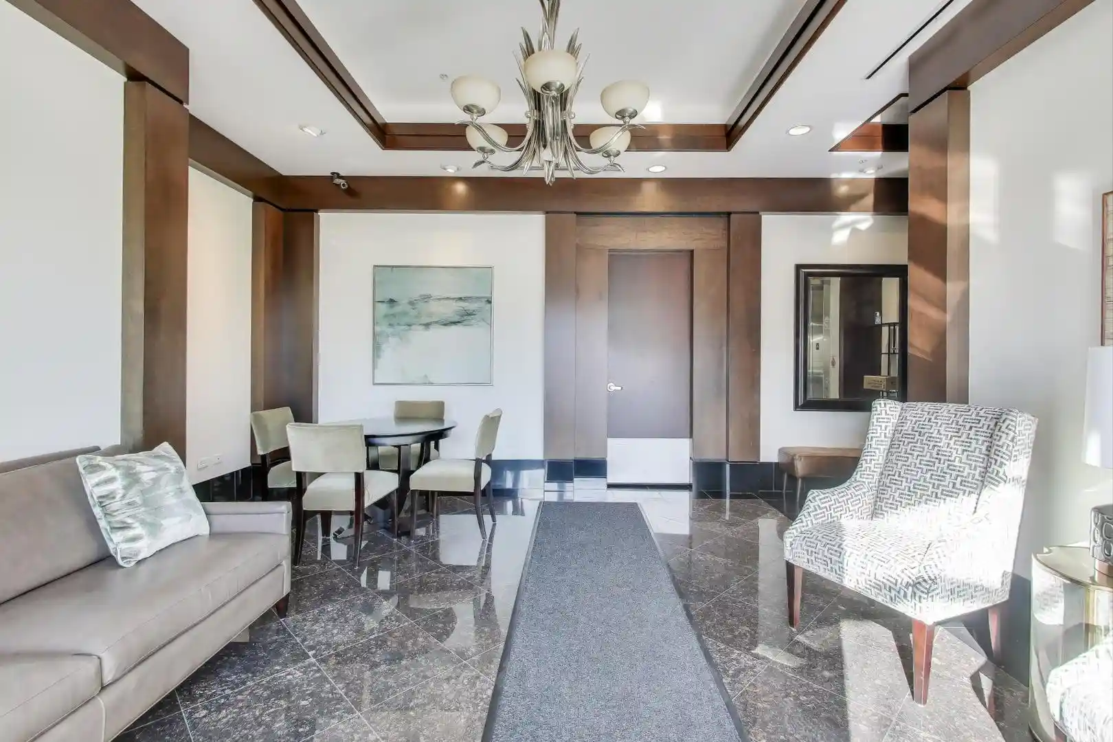 Listing Photo 2 - Condo for sale in 10 E Burlington St located at 10 E Burlington St, Riverside, IL 60546 - Unit #2J