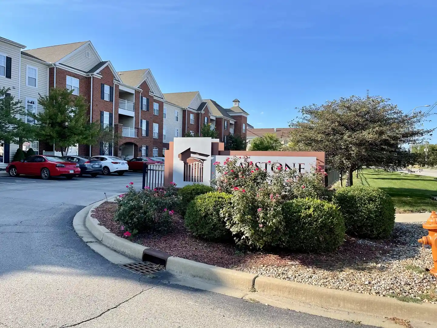 Listing Photo 1 - Condo for sale in 1903 N Lincoln Ave located at 1903 N Lincoln Ave, Urbana, IL 61801 - Unit #206