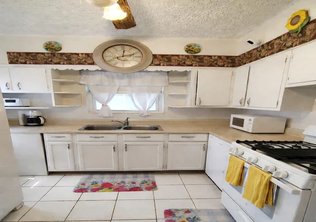 5th image of 4831 W Haddon Ave, Chicago, IL 60651 | MLS# 12623534