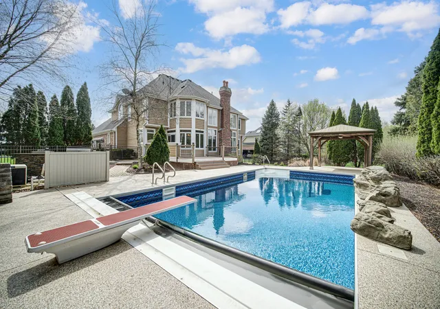 Photo 2 of Single family home for sale at 3n777 Walt Whitman Rd, St. Charles, IL 60175 | MLS# 12623785 | Listing updated on 2026-09-24