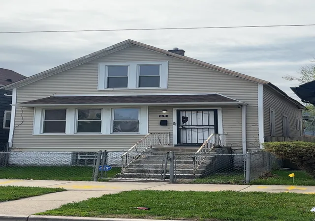 3rd image of 65 W 112th Pl, Chicago, IL 60628 | MLS# 12623840