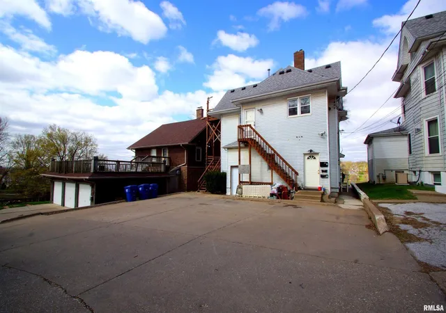 2nd image of 705 Brady St, Davenport, IA 52803 | MLS# 12624242