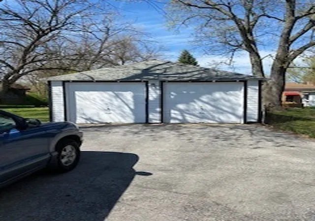 Listing Photo 4 - Condo for sale in building located at 14227 Lincoln Ave, Dolton, IL 60419