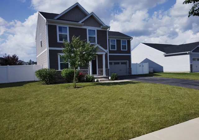 2nd image of 313 Pheasant Run Rd, Joliet, IL 60433 | MLS# 12624643