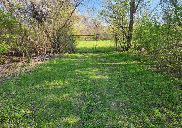 Photo 1 of Land for sale at Lot 1 W Elm St, Mc Henry, IL 60050 | MLS# 12624798 | Listing updated on 2026-04-27