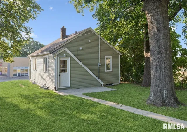 Photo 2 of Single family home for sale at 4105 11th Street, Rock Island, IL 61201 | MLS# 12624971 | Listing updated on 2026-08-27