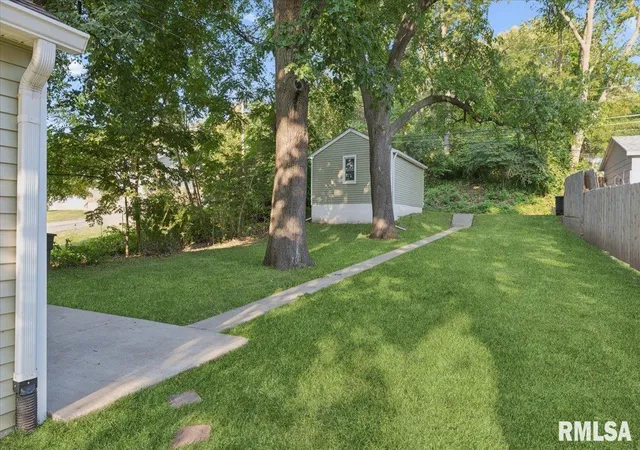 Photo 3 of Single family home for sale at 4105 11th Street, Rock Island, IL 61201 | MLS# 12624971 | Listing updated on 2026-08-27