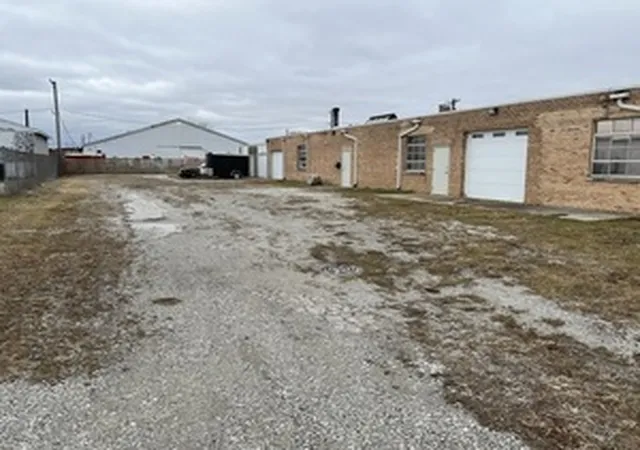 3rd image of 19510 Burnham Ave, Lansing, IL 60438 | MLS# 12625516