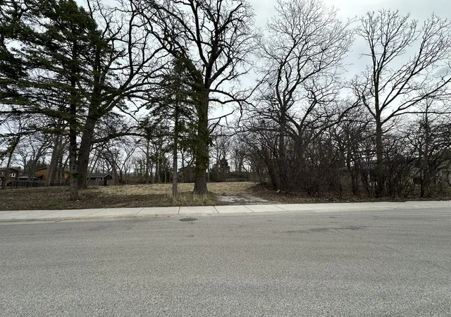 2nd image of 755 Kipling Pl, Deerfield, IL 60015 | MLS# 12625603