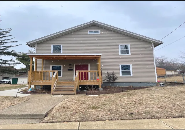 1st image of 321 Washington St, Rockford, IL 61104 | MLS# 12625813