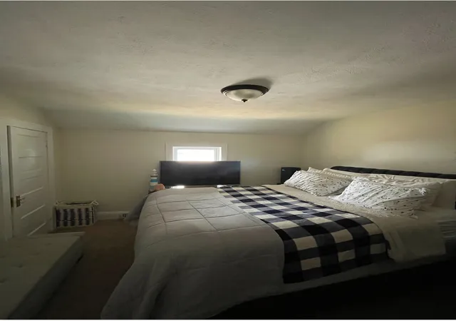 Photo 4 of Sale Pending at 321 Washington St, Rockford, IL 61104 | MLS# 12625813 | Listing updated on 2026-08-24
