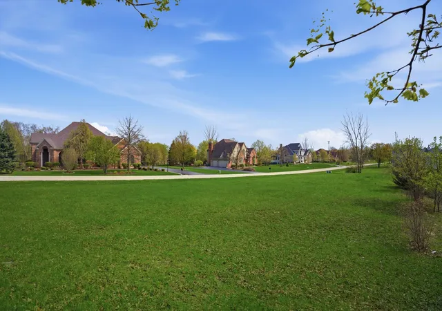 Homes for sale in Lakewood, IL | 8875 Belfield Rd, Lakewood, IL 60014 | MLS# 12626010