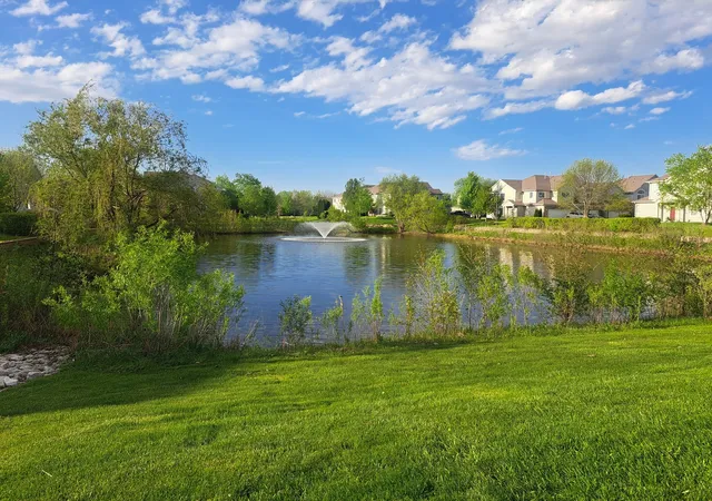 Homes for sale in Hainesville, IL | 325 N Patriot Dr, Hainesville, IL 60030 | MLS# 12626020