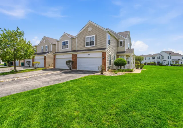 Homes for sale in Manhattan, IL | 15329 Kenmare Cir, Manhattan, IL 60442 | MLS# 12626251
