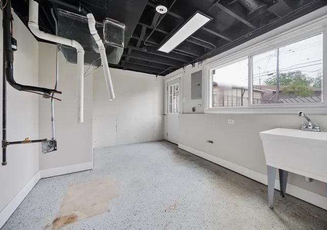 26th image of 90 Peyton Dr, Chicago Heights, IL 60411 | MLS# 12626452