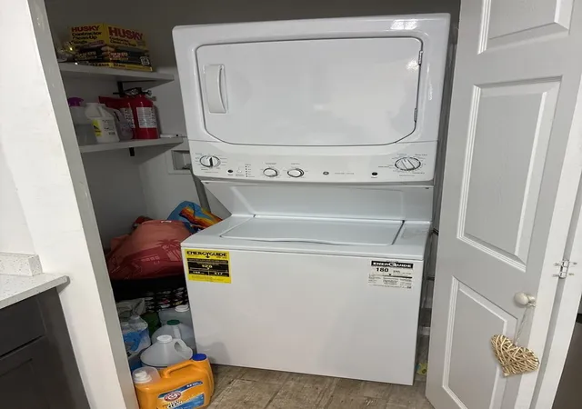 Photo 4 of Sale Pending at 5230 W 51st Street, Chicago, IL 60638 | MLS# 12626557 | Listing updated on 2026-07-18