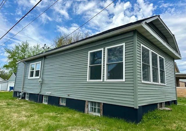Photo 15 of Single family home for sale at 527 12th Street, Peru, IL 61354 | MLS# 12626595 | Listing updated on 2026-07-20