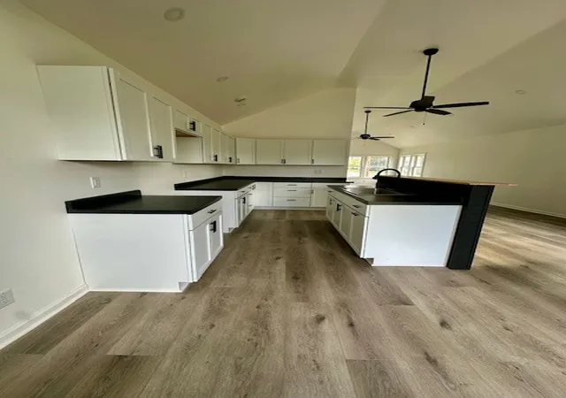 Photo 4 of Single family home for sale at 527 12th Street, Peru, IL 61354 | MLS# 12626595 | Listing updated on 2026-07-20