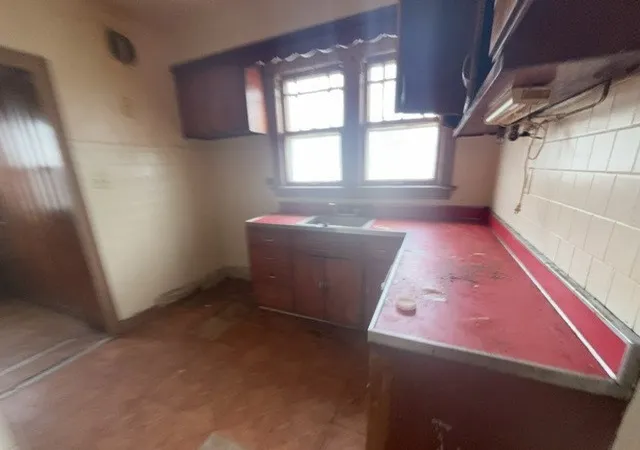 3rd image of 7800 S Kimbark Ave, Chicago, IL 60619 | MLS# 12626611