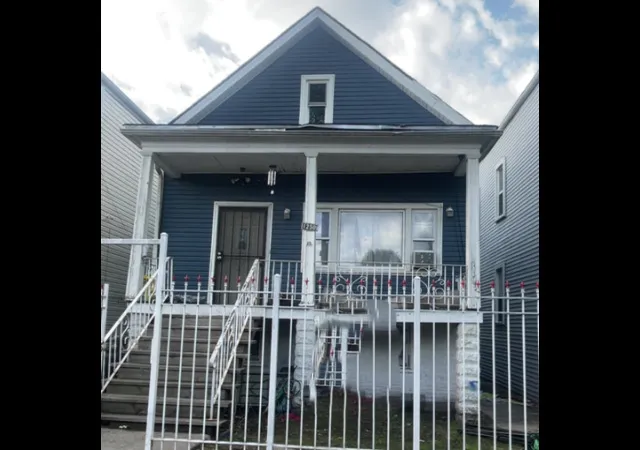 Photo 1 of Single family home for sale at 1250 W 49th Place, Chicago, IL 60609 | MLS# 12626747 | Listing updated on 2026-08-21