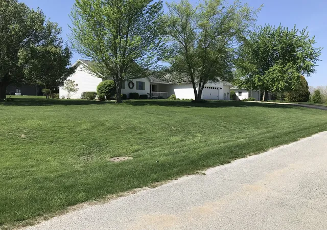 1st image of 115 Seneca Ln, Loda, IL 60948 | MLS# 12627055