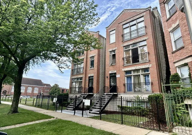 Homes for sale in Chicago, IL | 5642 S Prairie Ave, Chicago, IL 60637 | MLS# 12627280