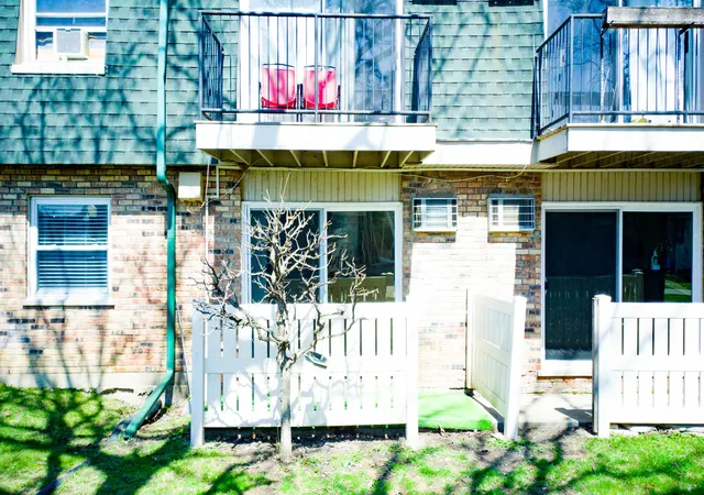 Homes for sale in Palos Hills, IL | 8431 W 99th Ter #35-205, Palos Hills, IL 60465 | MLS# 12627306