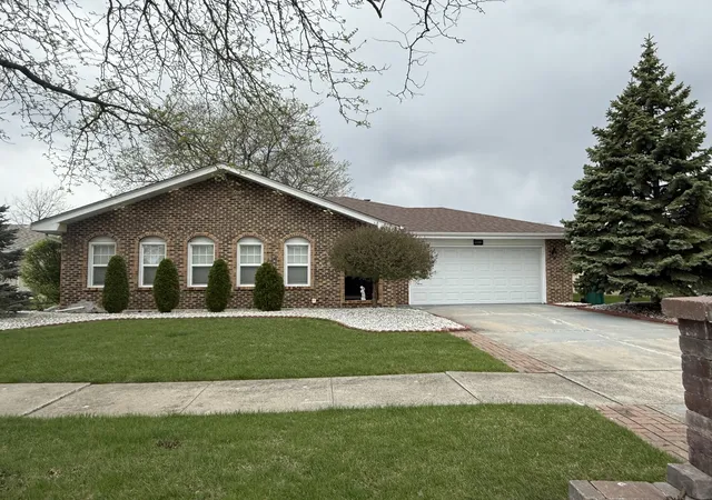 2nd image of 15542 Catalina Ct, Orland Park, IL 60462 | MLS# 12627924